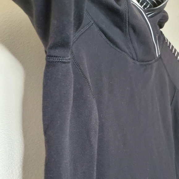 Women's Lululemon Think Fast Hoodie Size 4 - Picture 3 of 12